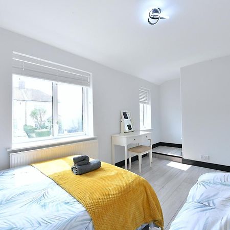 North West London Escape Villa Mill Hill Exterior photo